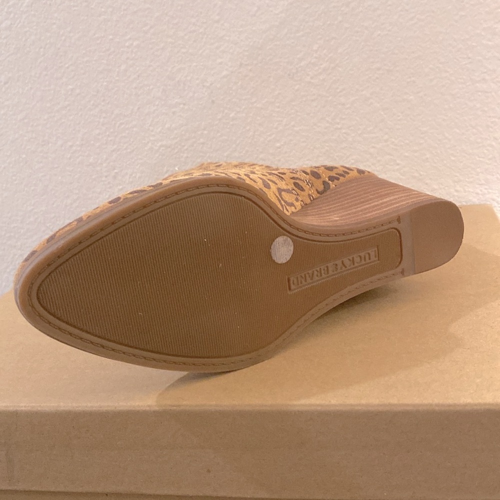 NIB [Lucky Brand] Wafael Javan Print Padded Insole Wedge Booties Women’s Sz 5.5 - Picture 9 of 12